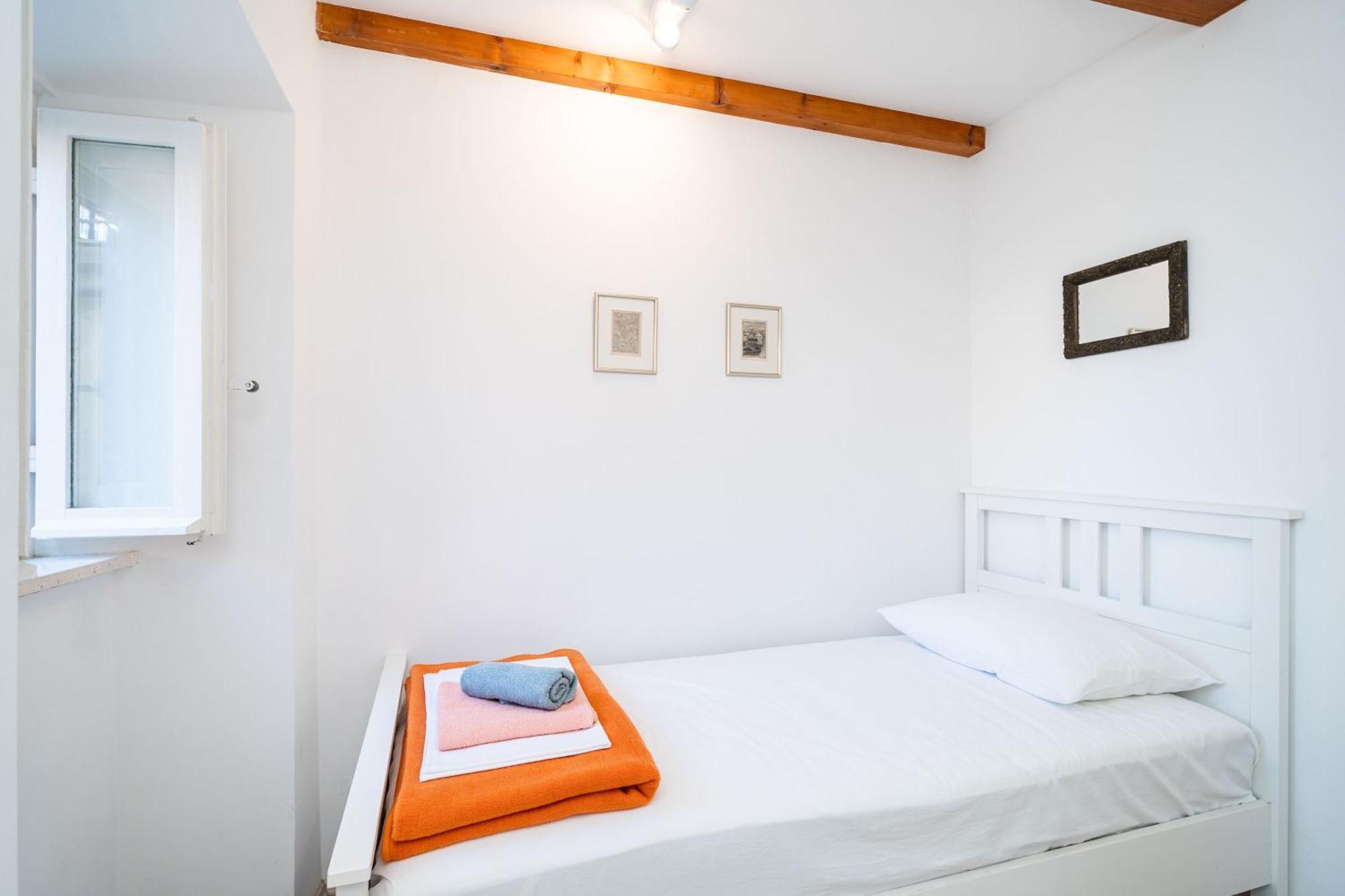 דוברובניק Lovely Holiday House Othello Next To The Buza Beach מראה חיצוני תמונה