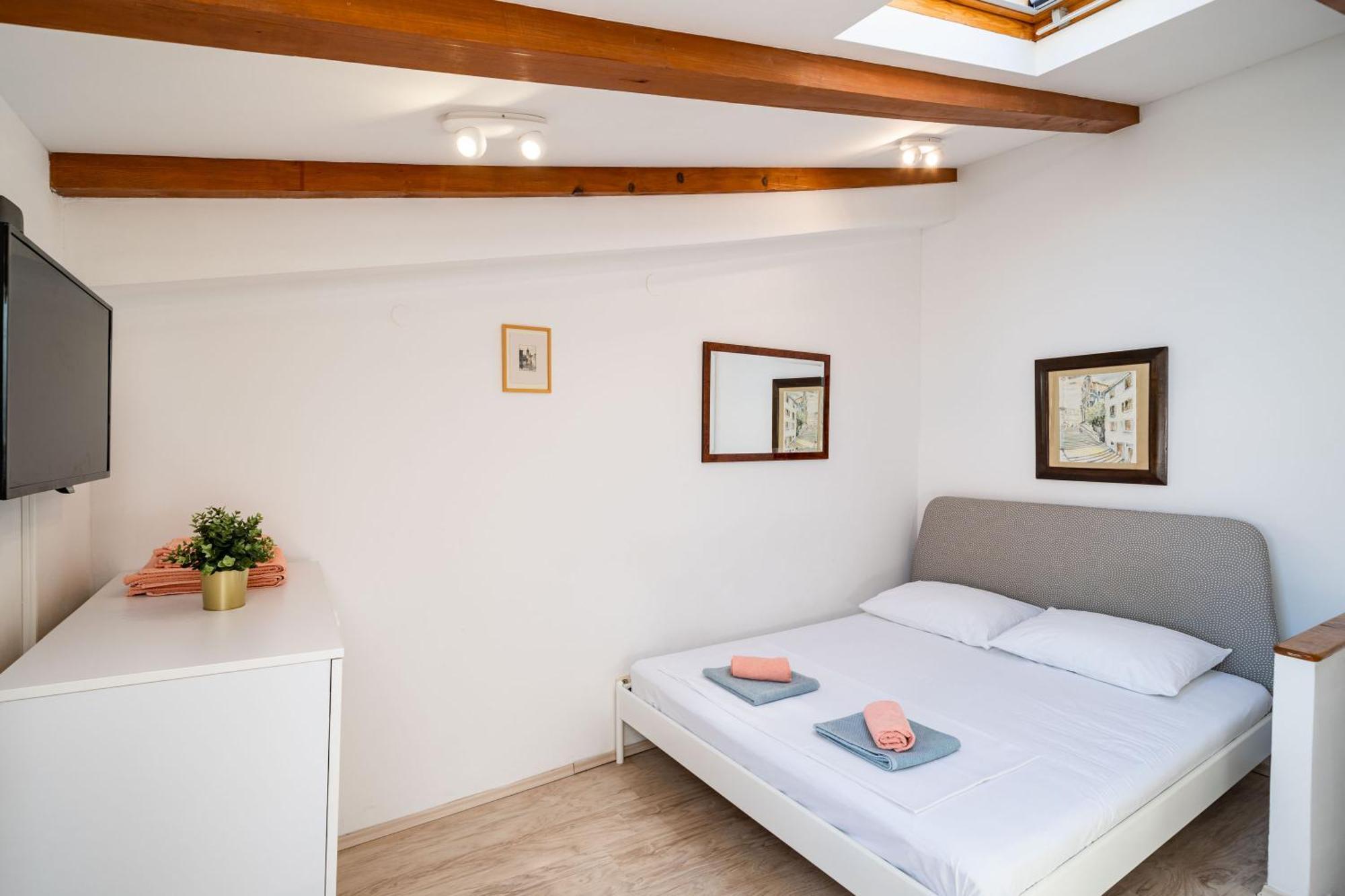 דוברובניק Lovely Holiday House Othello Next To The Buza Beach מראה חיצוני תמונה